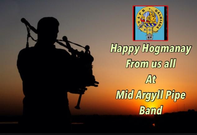 _MAPB_'s tweet photo. #Hogmanay #pipeband #2015 #midargyllpipeband http://t.co/zqpFYD2Ffl
