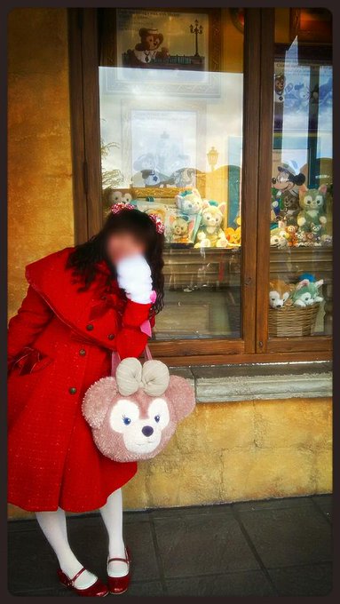 ロリィタさんが大好きな夢の国といえば ロリィタさんのディズニーデビューの カリスマトーク 女の子のカワイイを発信するメディア