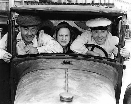 oldsfenceguy's tweet photo. Enjoying #3stooges marathon @myTV38 @PhantomGourmet no better way to spend a #NewYearsEve ,Happy New Years Eh! http://t.co/KTAqJx1haE