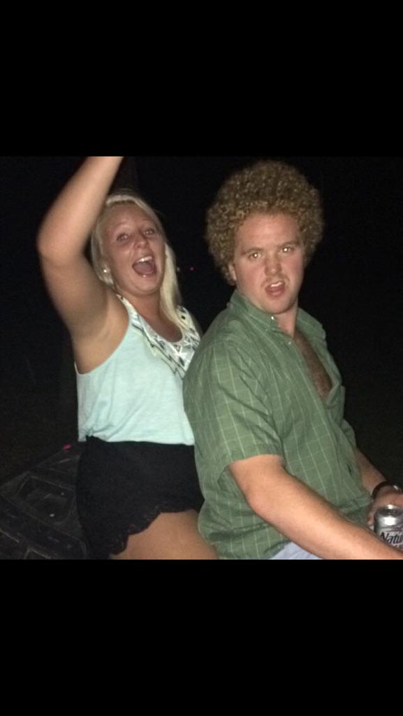 kellbell_kboxx's tweet photo. Gabby fucked up in 2014, lets home she does better in 2015 #ebolasurvivor #scabiessurvivor http://t.co/SZjYlywFjo