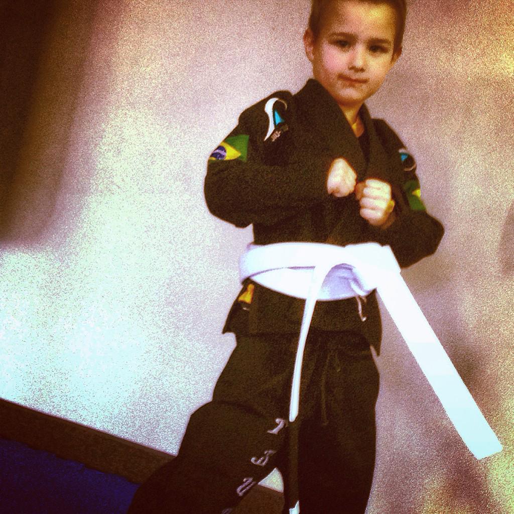 fightergear's tweet image. #bjj #bjjboys #bjjgirls few gis left. Selling fast #mmafamily #mma  #MMFF2014 follow instargram 500 1 will b #free