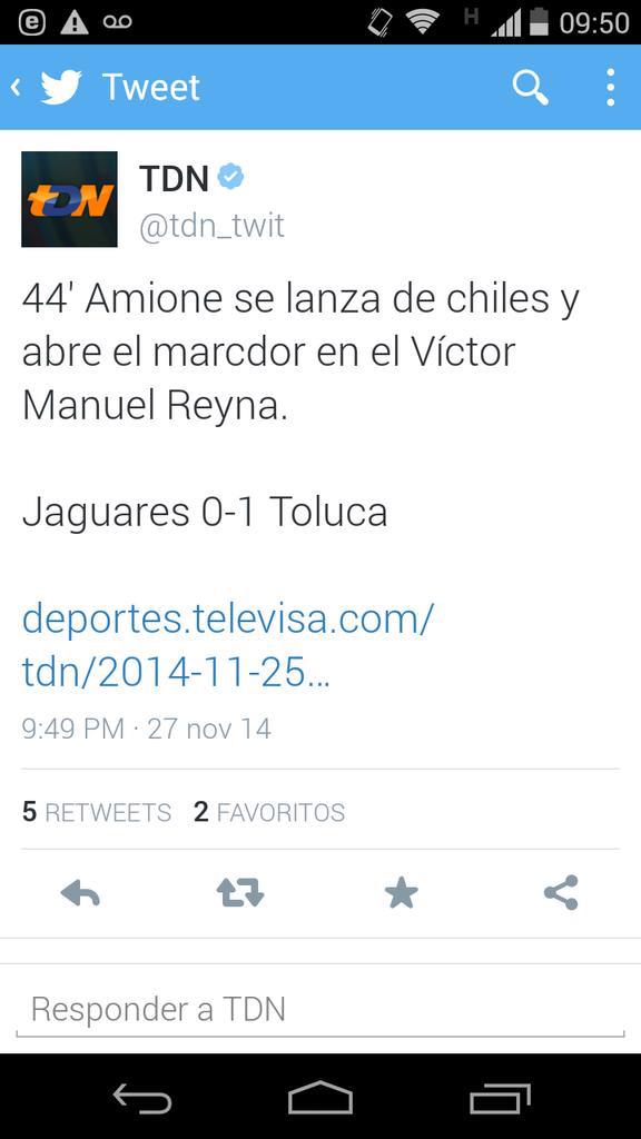 SanCadilla's tweet photo. Y en su tercer premio de la noche, @tdn_twit se lleva el galardón #EsoDebioDoler #PonganleHielo #SancaTuitsAwards http://t.co/Y3ESnb8VjO