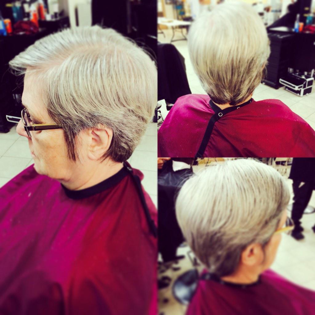 Neelliiee_'s tweet image. #ShearWork ✂️✂️