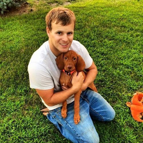 luxepethotels's tweet photo. Dog Heads Home After Accidental Cross-Country Journey #petlovers  https://t.co/fNiF5Urcq2 http://t.co/B1DfqHP4J4