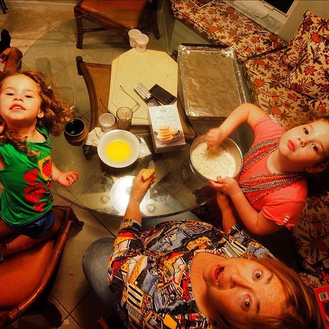BDGallof's tweet photo. New Years Cookies being made #newyears #kidparty #kids #florida #vacation #vacationshots... http://t.co/lEjZ69396J http://t.co/5ZaUikqlGk