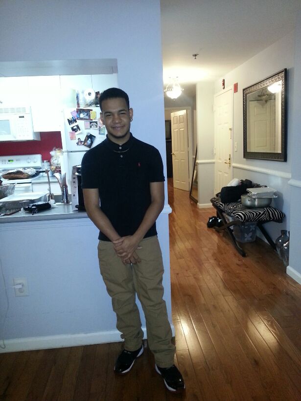 dineroderrick's tweet image. Happy New year's 🎉😤😏