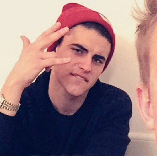 jackgilonsky's tweet photo. BEANIE http://t.co/TXwxzpeoH9