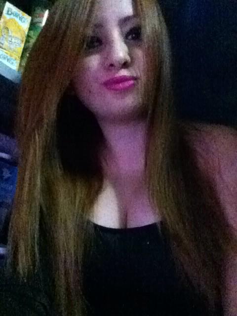 PutaYCursi's tweet photo. #Fav o #RT sí FELIZ AÑO NUEVO! Un abrazo 🎈🍺🎁 http://t.co/1V3ioMG5Lg