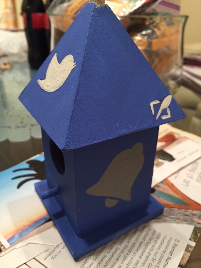 AmandaLuvsPsych's tweet photo. I call it the #Tweeter

@JamesRoday @DuleHill @maggielawson @Omundson @nelsonKirsten @TheKurtFuller @DavidCrabtree13 http://t.co/w8mLMIaBgg