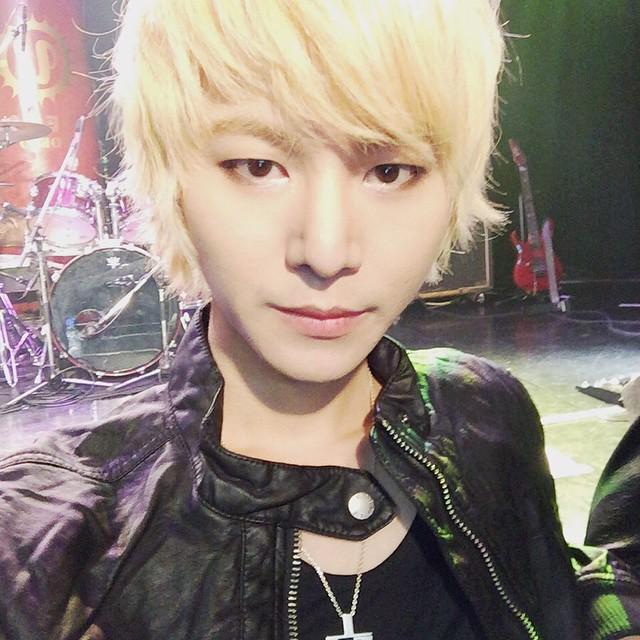 150101 YoungJun Ѽ Instagram ♬ Bonne année B6PMhxECcAATGpW