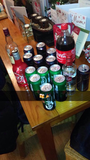 Only just got home! Mental night with the lads and girls! Happy new year and this year is gonna be a