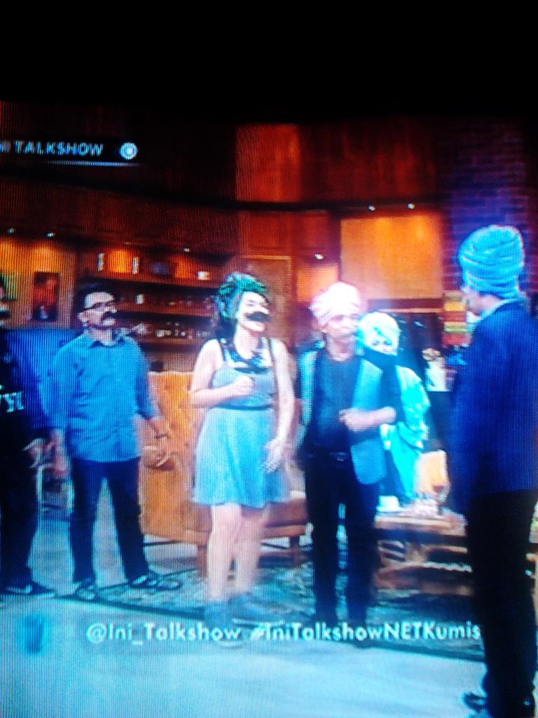 taebil_'s tweet photo. Pagi2 udh di bikin ngakak sma sule & andre di @ini_talkshow apalgi sma ka @sahilata pake kumis
#iniTalkshowNETKumis http://t.co/ZJVIWsE84C