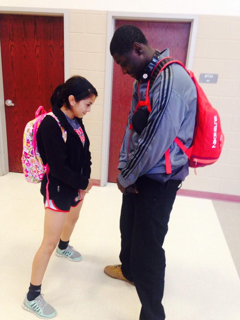 Swagg_Boy_Mook's tweet photo. #Before2014Ends glo'd up with chunks @princesslex2_ http://t.co/YsJu14wGsk