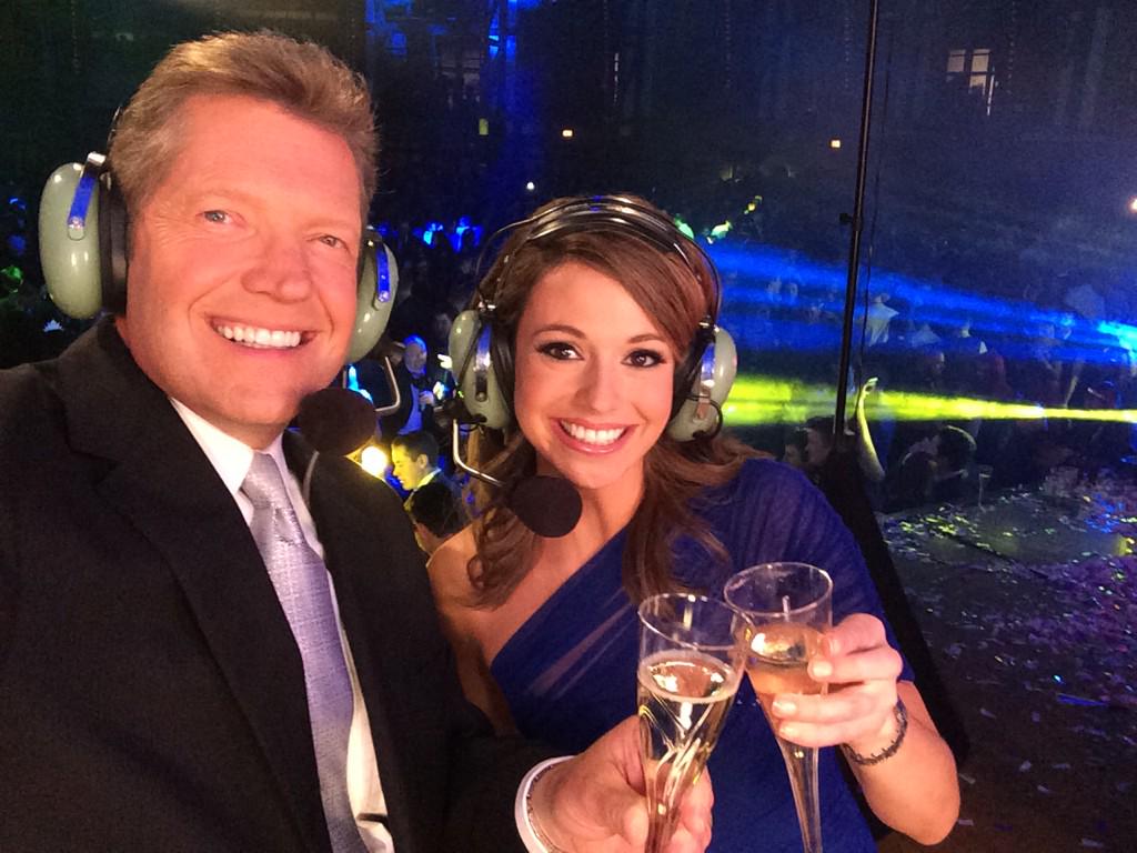 KrasheskyABC7's tweet photo. Happy New Year!! What a pleasure to begin 2015 with you! #Countdown15 @CherylScottWX http://t.co/MPphz4dAro