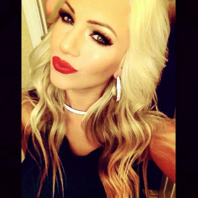 2015. Happy new year 💋 http://t.co/ow6Nm0HAFP<a href="/tag/goodmorning"class="tags"><span>#goodmorning</span></a>