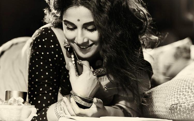 Here\s wishing the talented and gorgeous Vidya Balan a very happy birthday. 