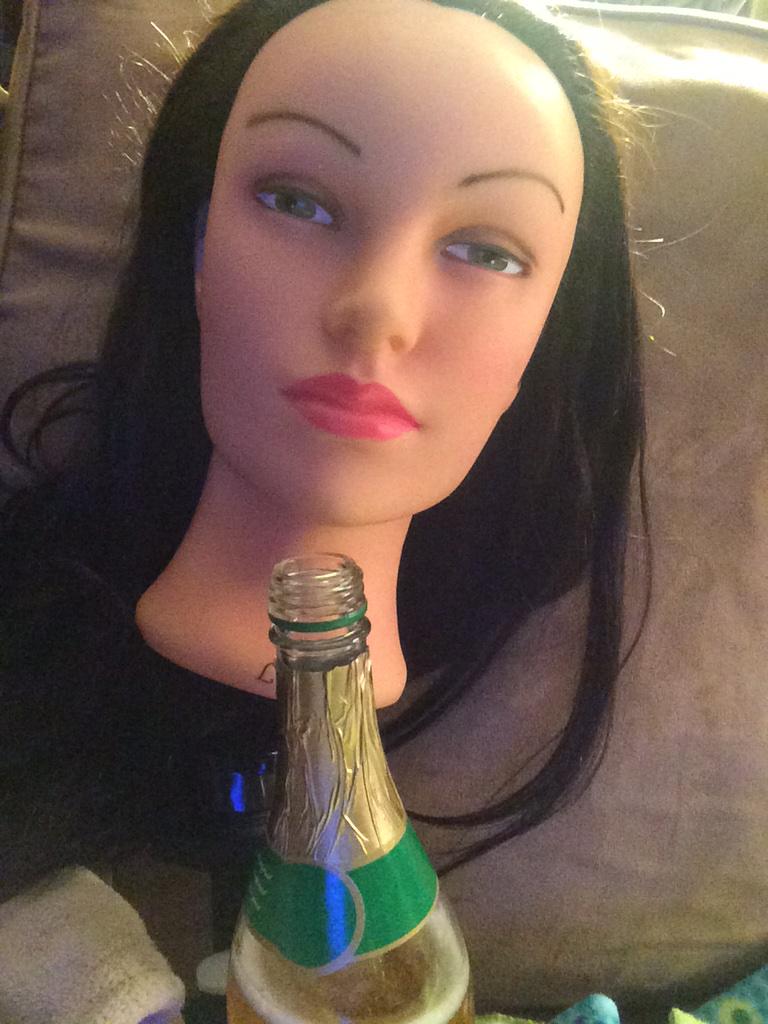floatinglindsey's tweet photo. Too turnt tirwin ain't got nothin on me #ImStillStanding #jkihavenofeet http://t.co/0P1PXCfvDm