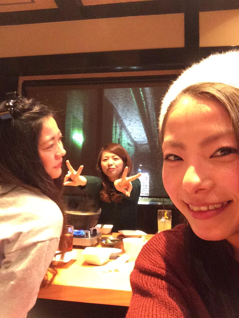 Tm25251's tweet photo. あけおめ♡ことよろ♡って感じがしないよ(・ω・)さっき起きたよ。なーんもしてないや(・ω・)今年も幸せ感じながら過ごします♡ http://t.co/yDHkZZDWpB