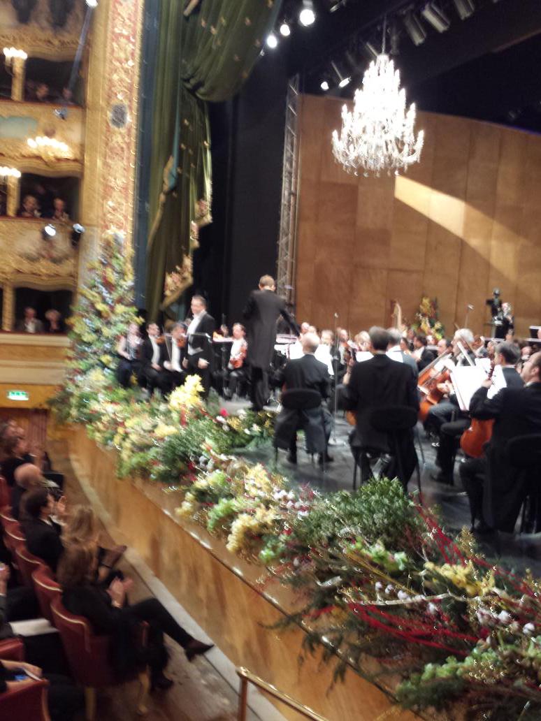 ElenaFilini's tweet photo. Finale con Verdi.Luisa Miller. Polenzani magnifico tenore all'italiana #fenicegazzetino http://t.co/iuvkXT3mDh