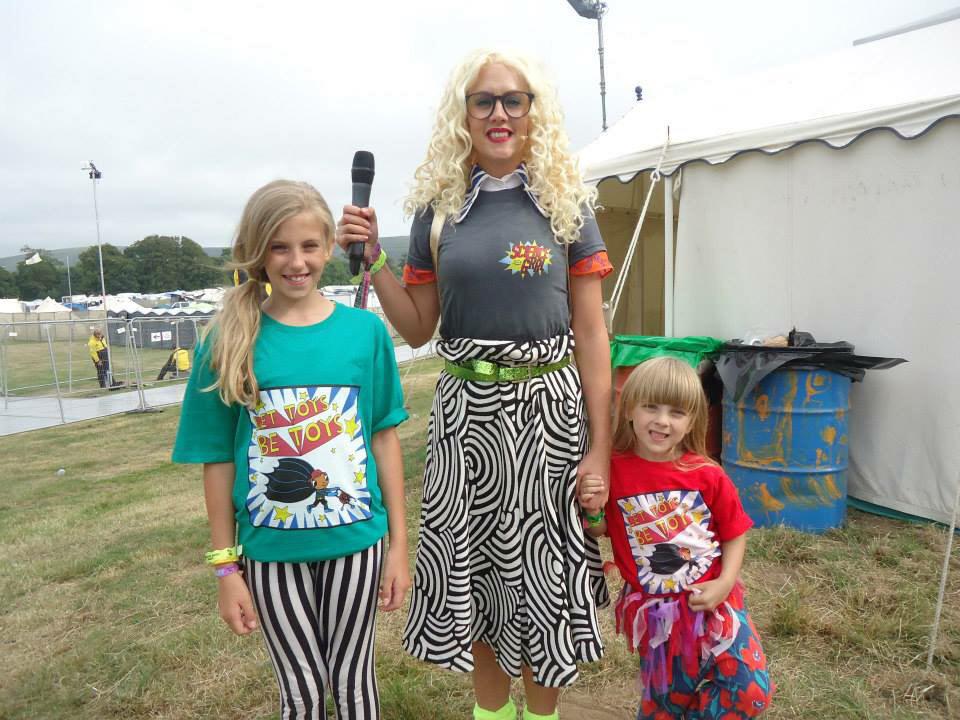 RealCB's tweet photo. Happy New Year C-Beasties. My 2014 highlight playing the main stage at @CampBestival with these two courageous girls! http://t.co/xN4LyRq4eN