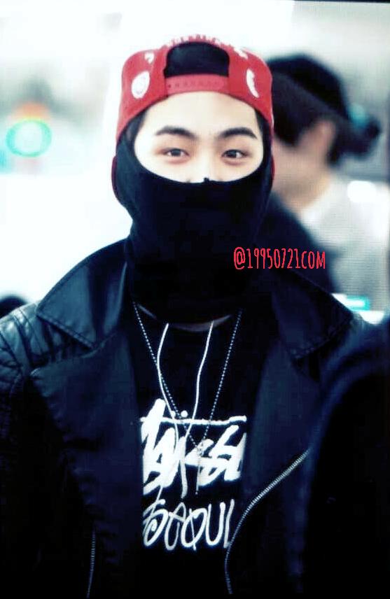 150101 Shenzhen >>> Seoul   #뉴이스트 #백호 프리뷰 3 <a href="/NUESTNEWS/">뉴이스트(NU’EST)</a>