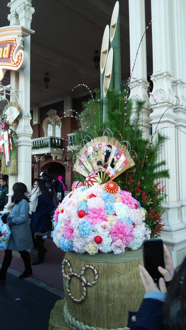 ディズニー年末カウントダウンのアトラクション攻略と花火の穴場 ディズニー裏マニア