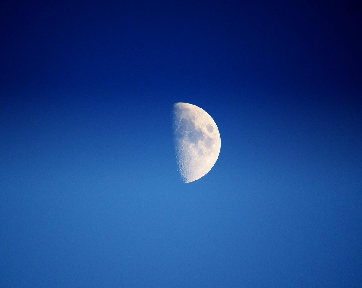 talkingtraders's tweet image. A new year means new hope for the city and its traders together we are stronger lets talk #talkingTraders