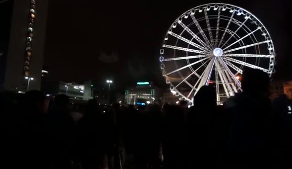 Independent's tweet photo. Watch the cringe-inducing moment Manchester got New Year's Eve wrong http://t.co/txJc7KLo0G http://t.co/9iEQMRTmBE
