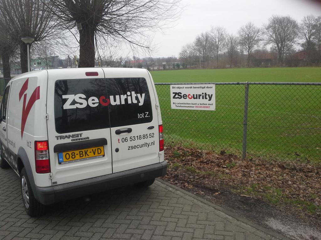 HermanZsecurity's tweet image. Borden geplaatst bij onze nieuwe opdrachtgever voor alarm opvolging. 
Tot Z