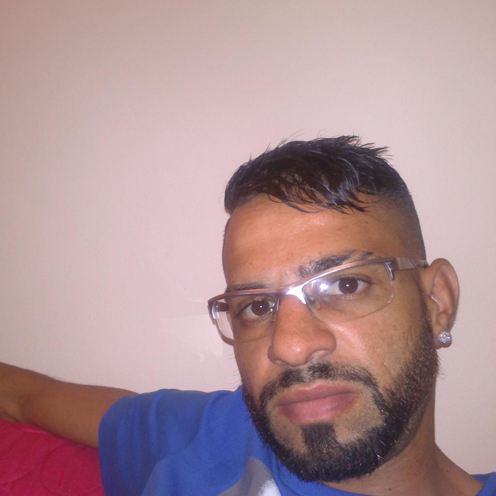 esquerda03's tweet image. Muita luz saude e deus nos guiando sempre feliz 2015.