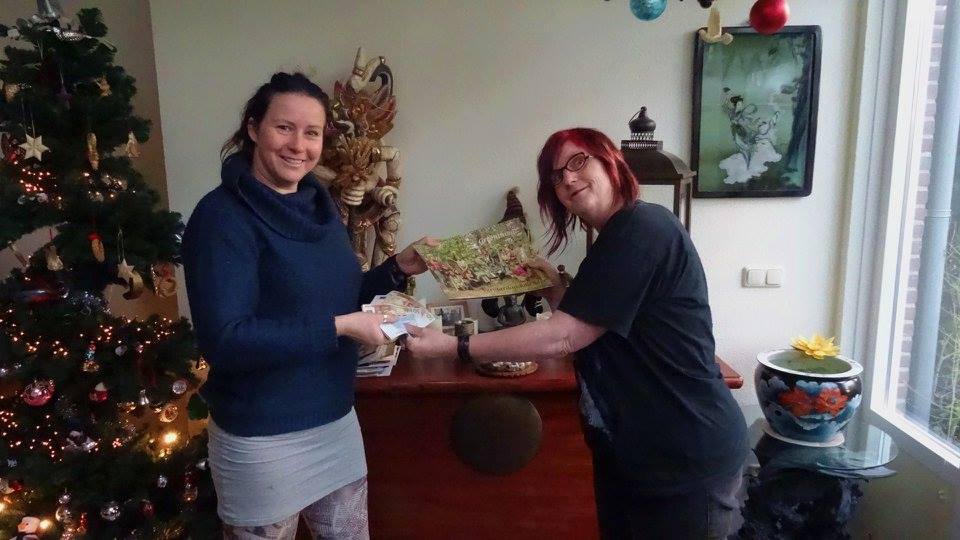 OrendaDesign's tweet image. Op oudjaarsdag even de kalenders van de Greenthingz afgeleverd.