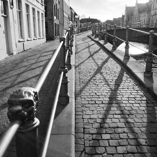 HowardLask's tweet image. Bruges Shadows