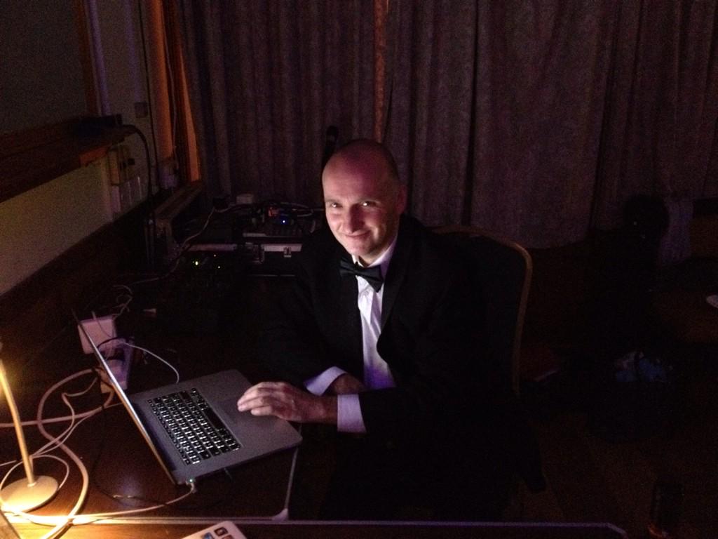 LearningTango's tweet image. DJing fun at JagJive last night