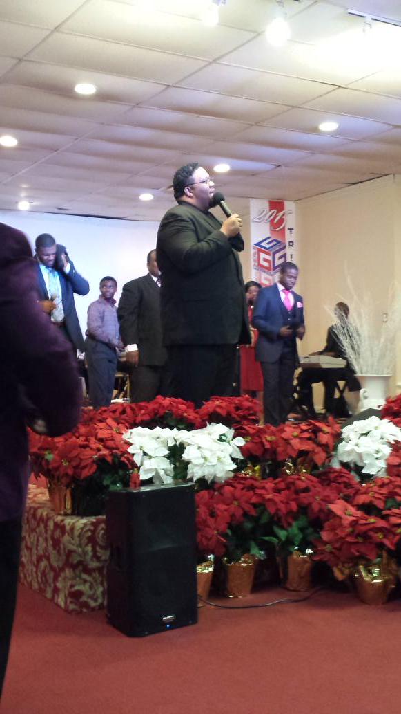 jgrobins1's tweet photo. @walcamhaiti ushering out the old and  bringing in the new 2015 The Year of  Triple Grace! http://t.co/rbHlQQL0y2