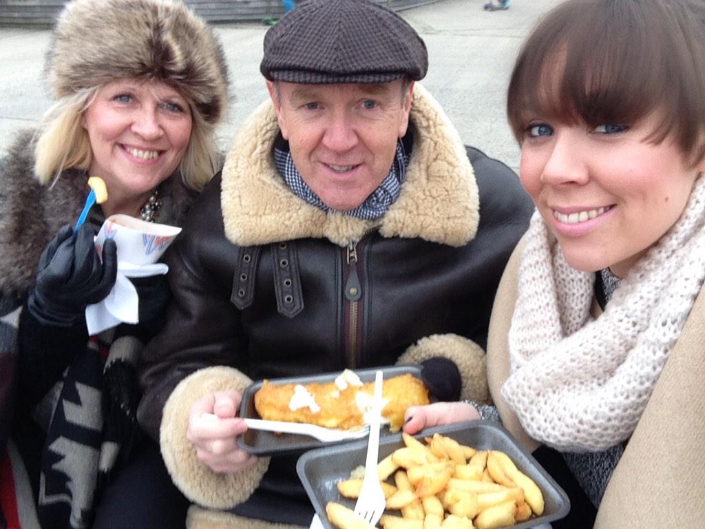wdward7's tweet photo. Nice piece of cod #nochipsforme in #WhitstableHarbour on New Years Day with chip eating @janwward @MissDaniellaW http://t.co/t9Qvv3X049