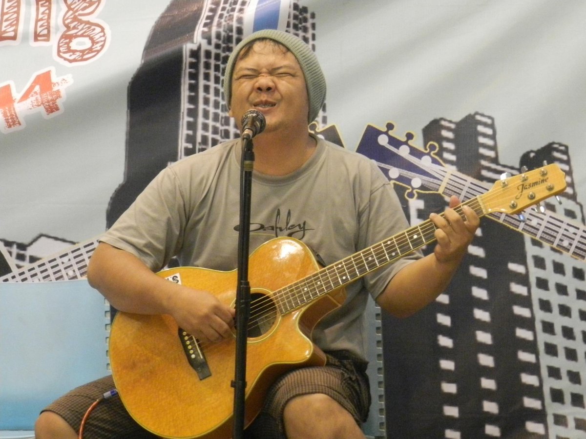 prady_ridha's tweet photo. @mtmmusic_id hihihihihi..... http://t.co/jI6AeBa5kw