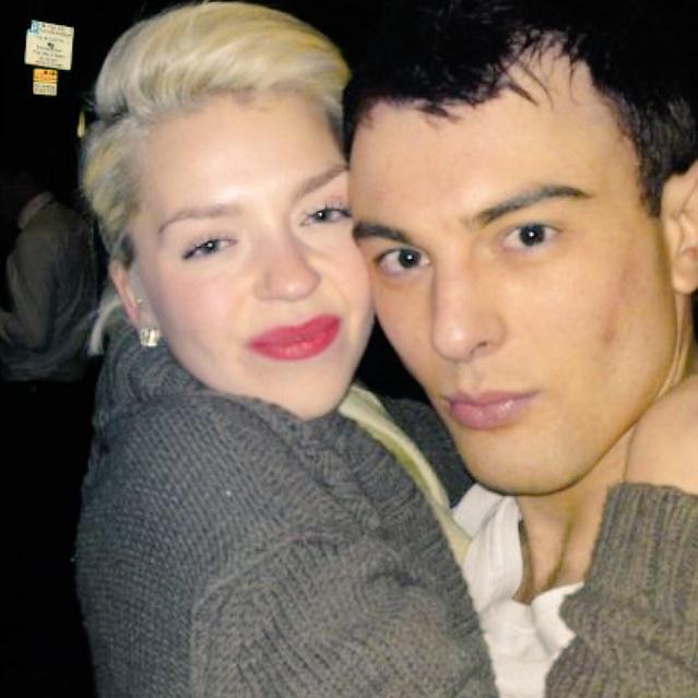 glenrules's tweet photo. #newyearthrowback #2009 #hair http://t.co/tYmhkrMxSd