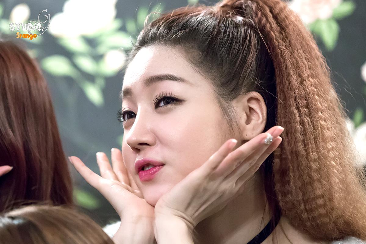 B6RjQJjCQAAx-1A.jpg:large