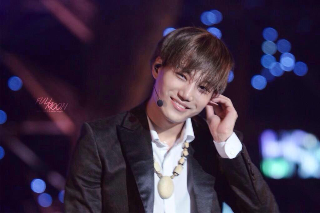 Coffeebrown9094's tweet photo. 💙💙💙 #1000DayswithKai http://t.co/qzkSfI5TbR