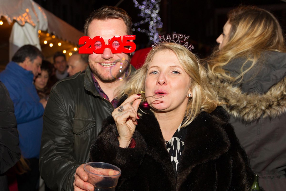 ClickNetworking's tweet image. RT @HugMany: Seeing in #2015 in style - and raising money for @PickeringCancer and @hospiceweald