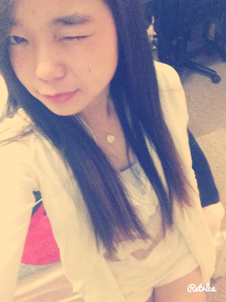 ClairFang's tweet photo. Happy new year for all of you guys ❤️ http://t.co/D6LABPOjkc