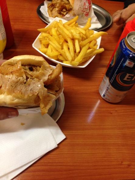 FooLevin's tweet image. Little turkey fast food kebab, and a beer.