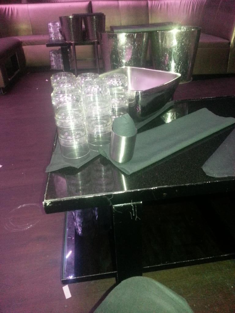 bme305city's tweet photo. Doing it big last night http://t.co/jD7bXQ5fdC