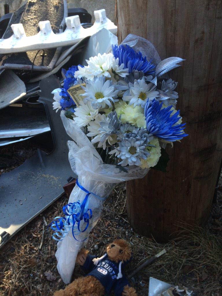 HarryShee_'s tweet photo. R.I.P. Rick love you man. Always #TwoBeans http://t.co/RjblAK4uZ7