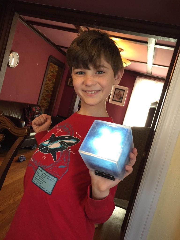 JEMichaelson's tweet photo. Homemade Tesseract!!  @gvmichaelson is the BEST! http://t.co/l4cjVU6PLG