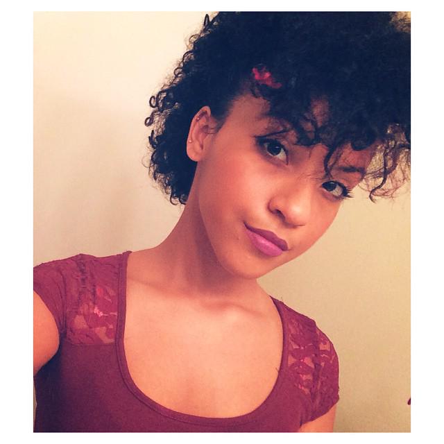 ZariaLion's tweet photo. Happy new years sorry for the flood http://t.co/aPGM5kJNM0