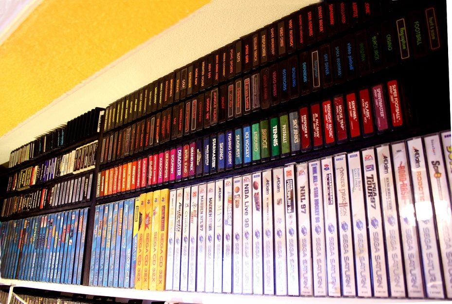 Euhhhh pas mieux! RT <a href="/gamesyouloved/">GamesYouLoved</a>: 
5700+ Games, 50+ Systems
Article here: goo.gl/lc7kWE