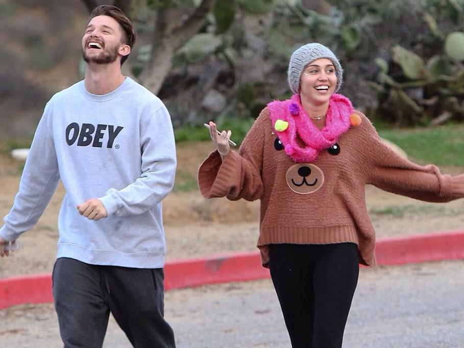 weregirlcode's tweet photo. this http://t.co/RygxKsOLc8