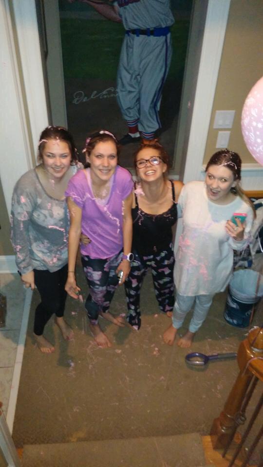 AlanaHadley's tweet photo. Happy 2015 everyone! Hope you all had fun last night w/ your friends and family... I know I did π #sillystringfight http://t.co/Pnoh0O5KlC