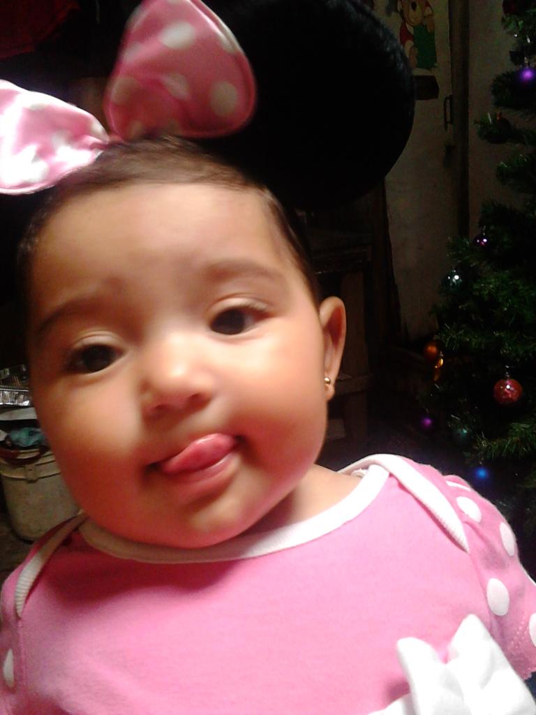 Sherry_arce's tweet photo. Feliz de vida año nuevo http://t.co/uU3KyETd9U